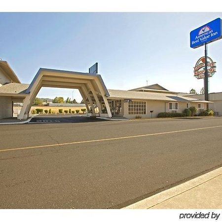 Americas Best Value Inn Roseburg Exterior photo
